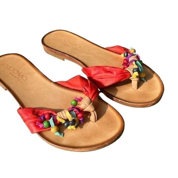 INUOVO Red Leather Thong Sandals with Rainbow Bead Details Size 7 - Picture 1 of 8